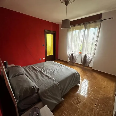 La Nocleg ze śniadaniem 3*